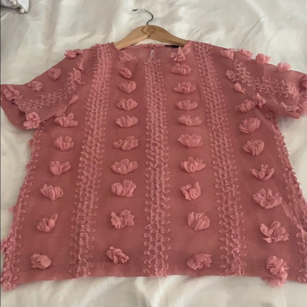 Solid Stereo Flowers Keyhole Back Blouse - image 4